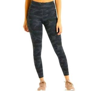 Vuori Elevation Performance Camo Leggings Women’s Size S